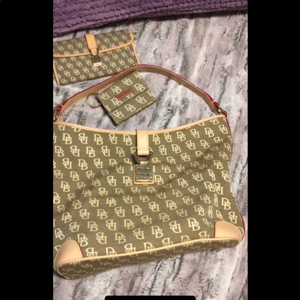 Dooney & Bourke anniversary tote set wallet ,card